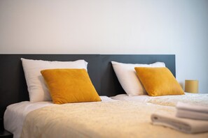 2 dormitorios, Internet, ropa de cama