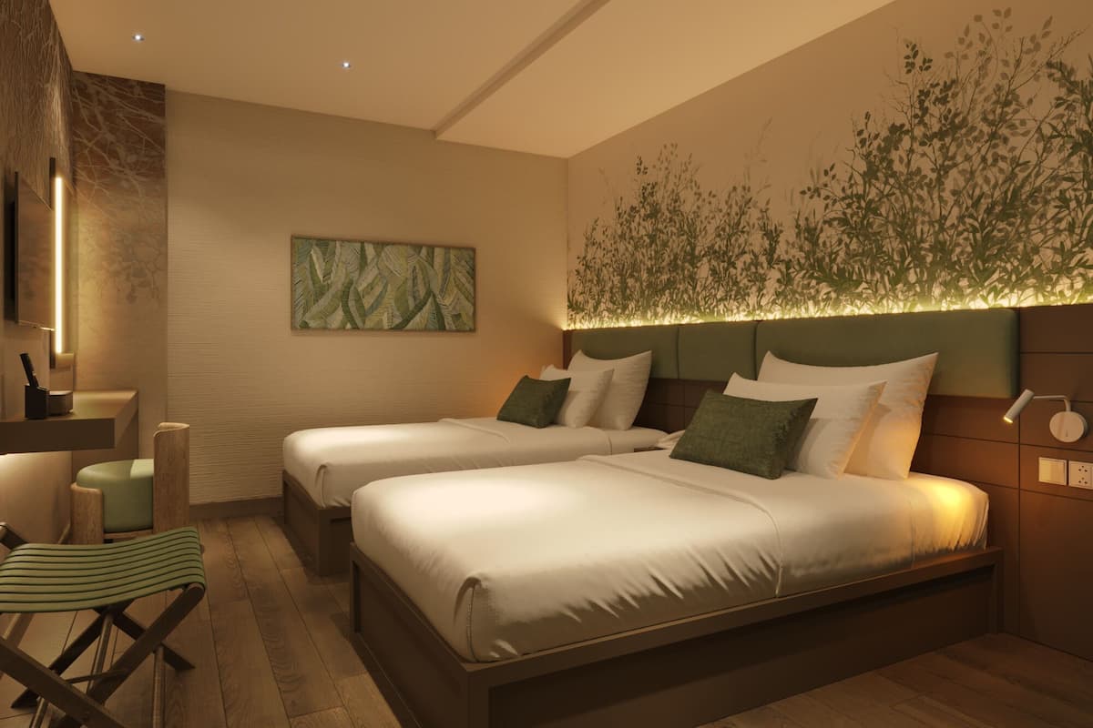 Quarto duplo premier, vista para a cidade | Frigobar, escrivaninha, espaço de trabalho para notebook