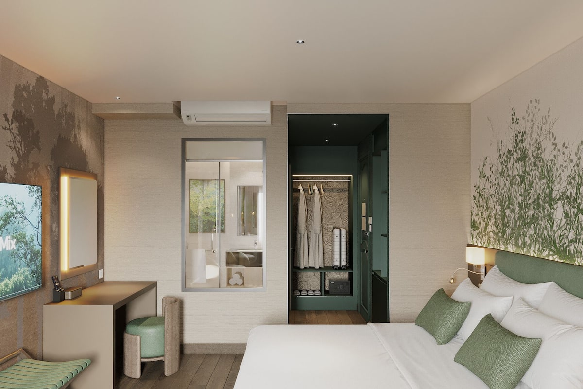 Quarto casal luxo | Frigobar, escrivaninha, espaço de trabalho para notebook