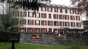 Exterior - Hôtel du Parc (Allevard)