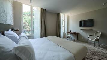 Wifi gratis y ropa de cama