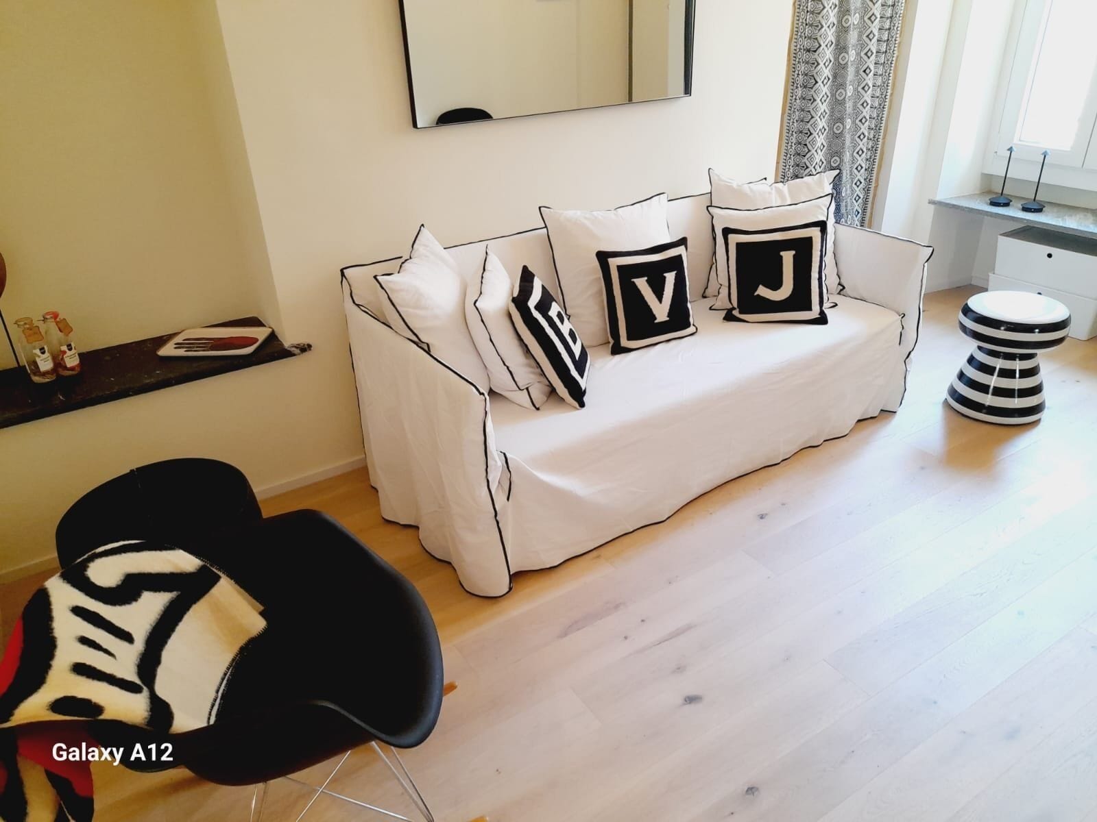 1 غرفة نوم ومكواة/لوح كي وواي فاي وملاءات أسرّة