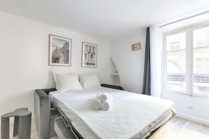 WiFi - Studio de charme au cœur du Sentier (Paris)