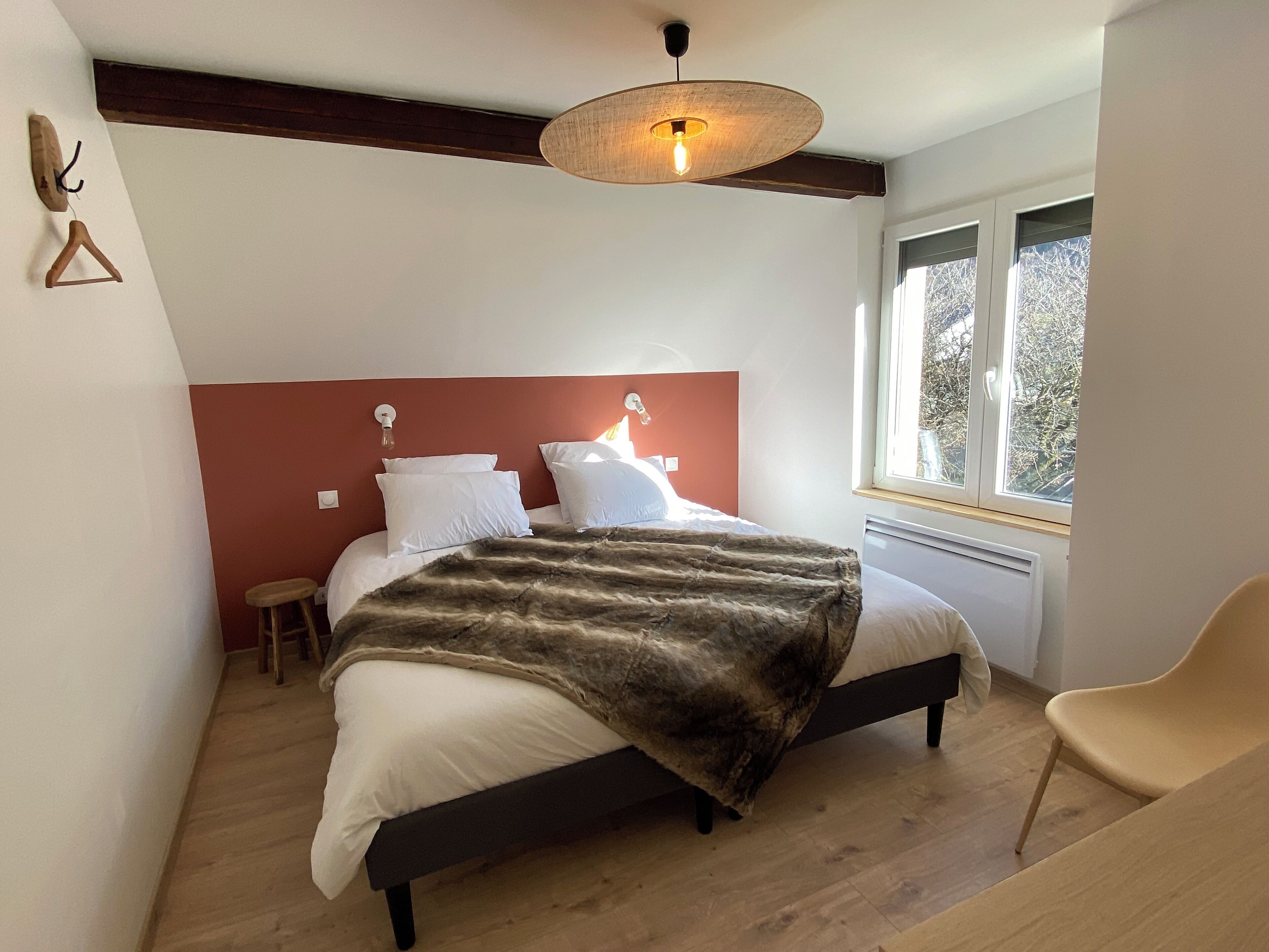 1 soverom, strykejern/-brett, wi-fi (inkludert) og sengetøy