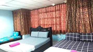 Deluxe Triple Room | Free WiFi, bed sheets