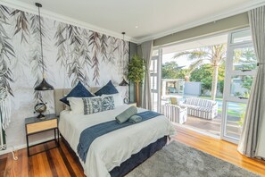 5 chambres, fer et planche à repasser, Wi-Fi gratuit, draps fournis