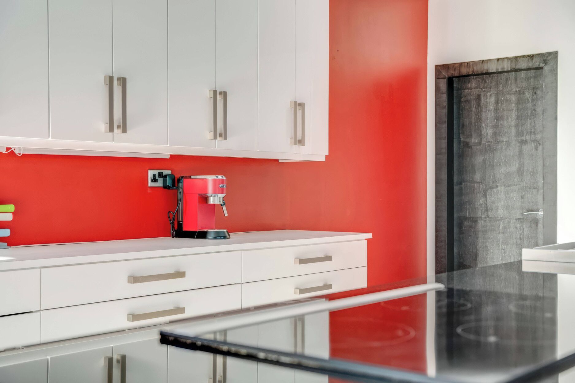 Dishwasher, cookware/dishes/utensils