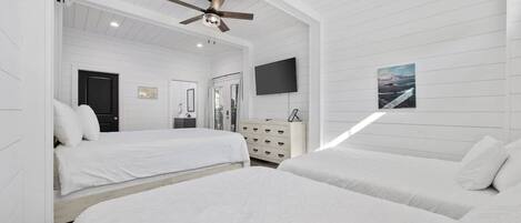 Strykejern/-brett, reiseseng for barn, wi-fi (inkludert) og sengetøy