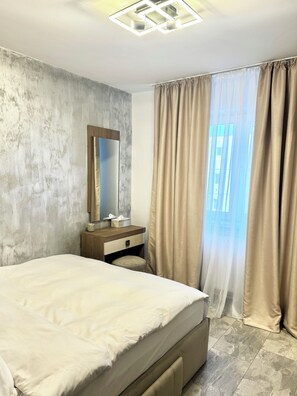 Fer et planche à repasser, Wi-Fi, draps fournis