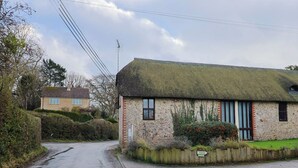 Exterior - Apple Cottage (Bridport)