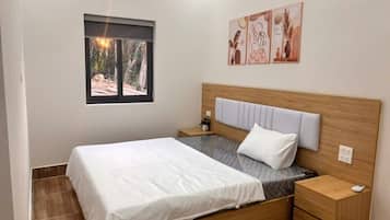 Villa, 2 chambres, vue jardin | Bureau, espace de travail pour ordinateur portable, Wi-Fi gratuit