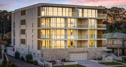 Seaside Sanctuary - Steps from the Beach