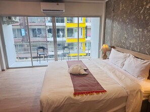 Deluxe Double Room, Balcony, Mountain View | Exterior - Global Hills Hotel (Patong)