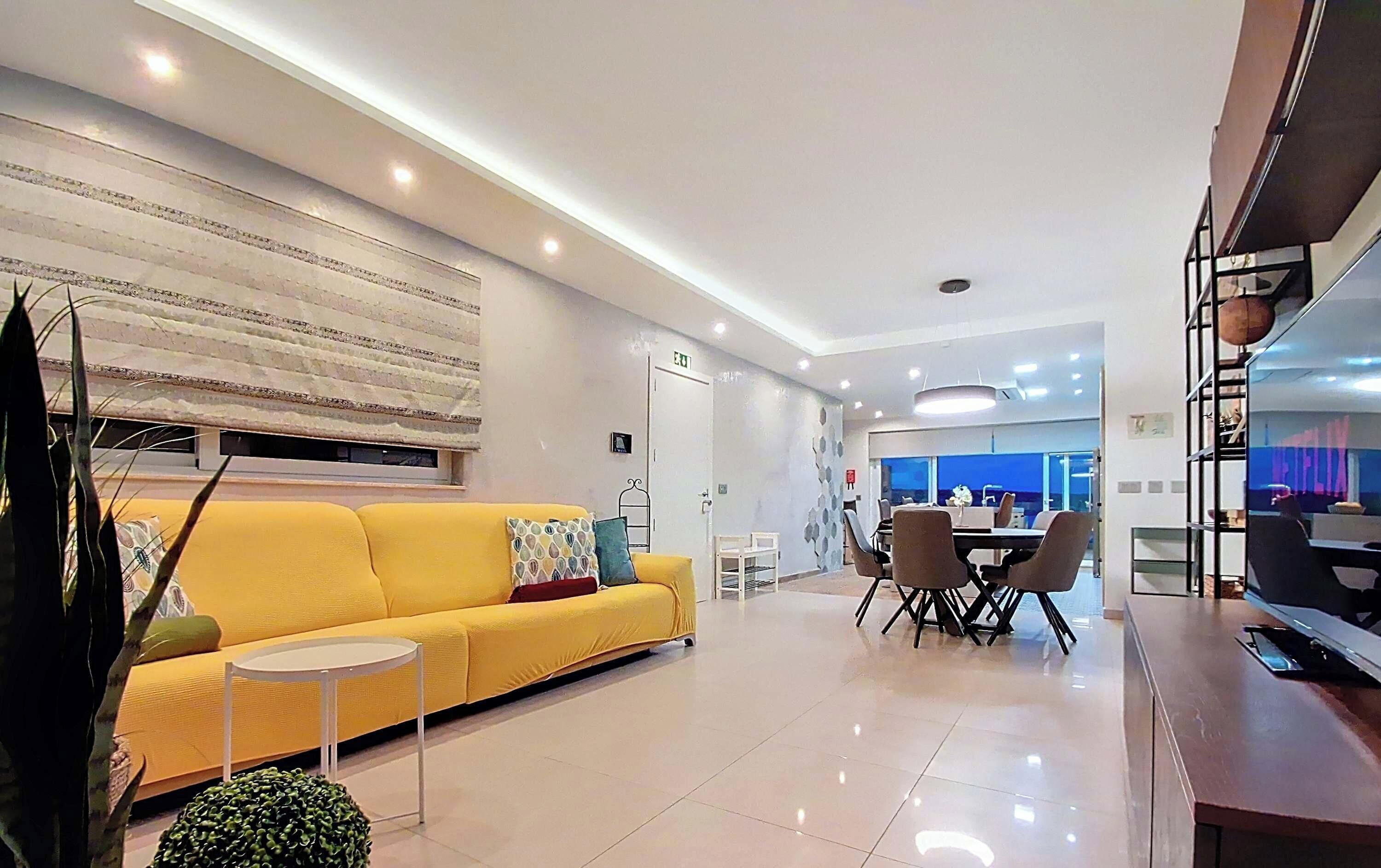 Televisie en een kantoor