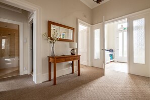 Interior - St Albans Lower | Elie (Elie)