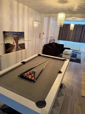 Casa, 3 habitaciones, con acceso para personas discapacitadas | Sala de juegos