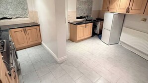 Casa, 3 habitaciones, accesible para personas con discapacidad | Cocina privada