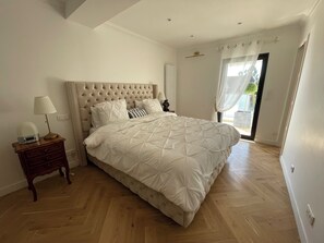 6 chambres, Wi-Fi, draps fournis