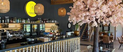 ชาเลท์ | บาร์ (ในที่พัก)