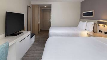 Desk, iron/ironing board, WiFi, bed sheets