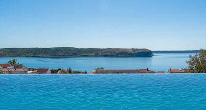 Sea view Villa Summer 1 by Villas Guide