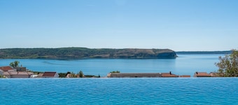 Sea view Villa Summer 1 by Villas Guide