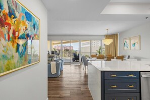 Interior - Newly Renovated-Luxury-Steps to Beach-Pool-Tikibar-Pickleball-Accessible (Miramar Beach)