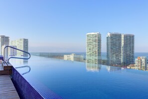 Pool - Stunning Ocean+Marina Views Rooftop Infinity Pool (Puerto Vallarta)