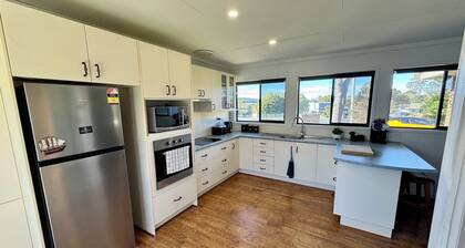 Convenient Private Unit - Eden 2 Bedrooms