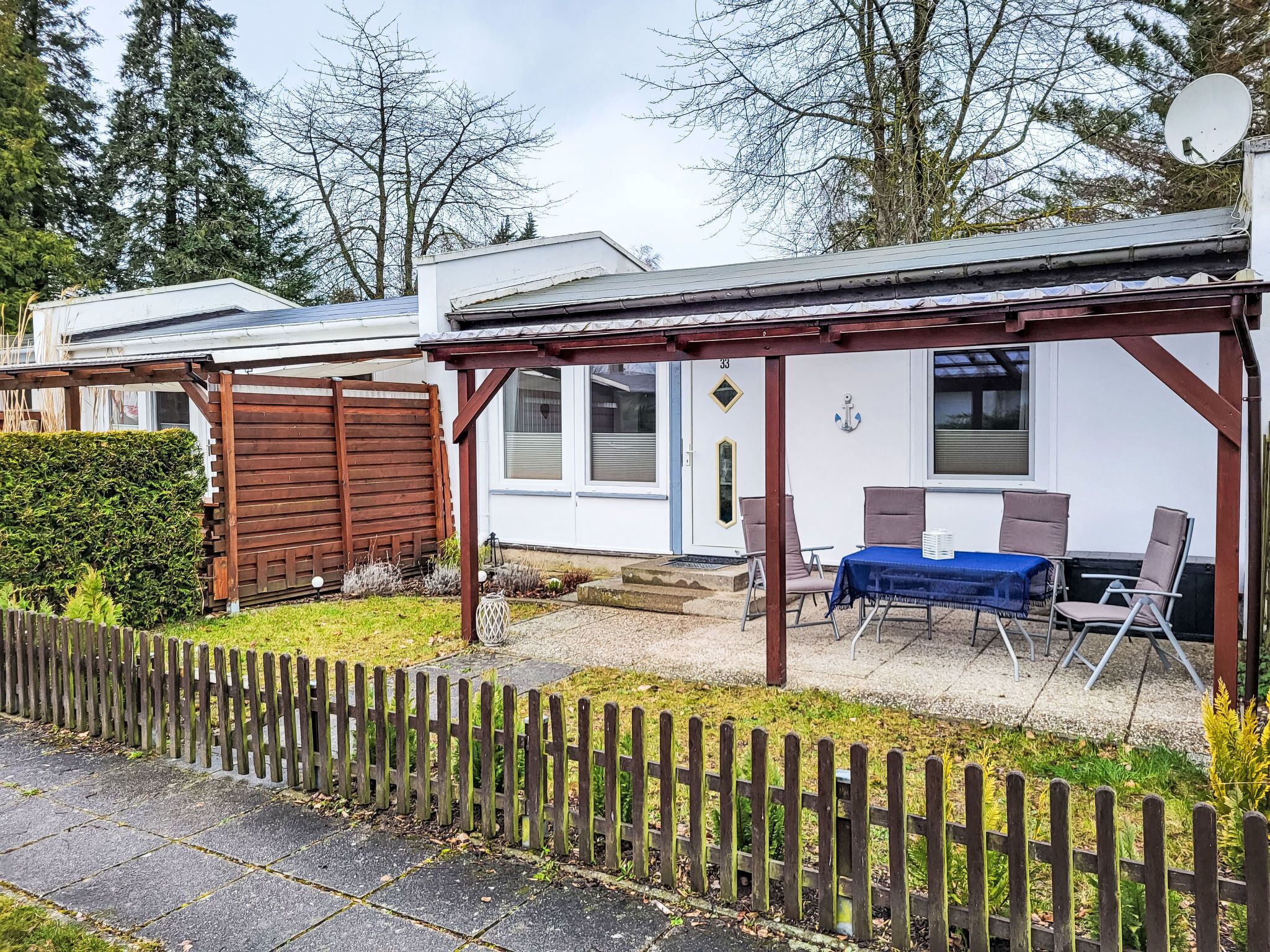 屋外ダイニングエリア