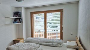 Room - Perrine by Interhome (Saas-Fee)