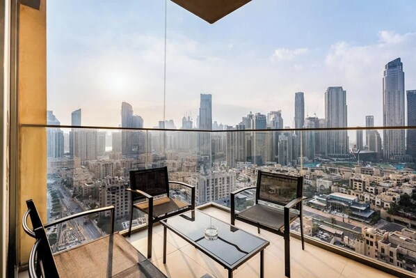 Property grounds - Rentico | Ultra-Luxury 2BR Burj Khalifa & Fountain (Dubai)