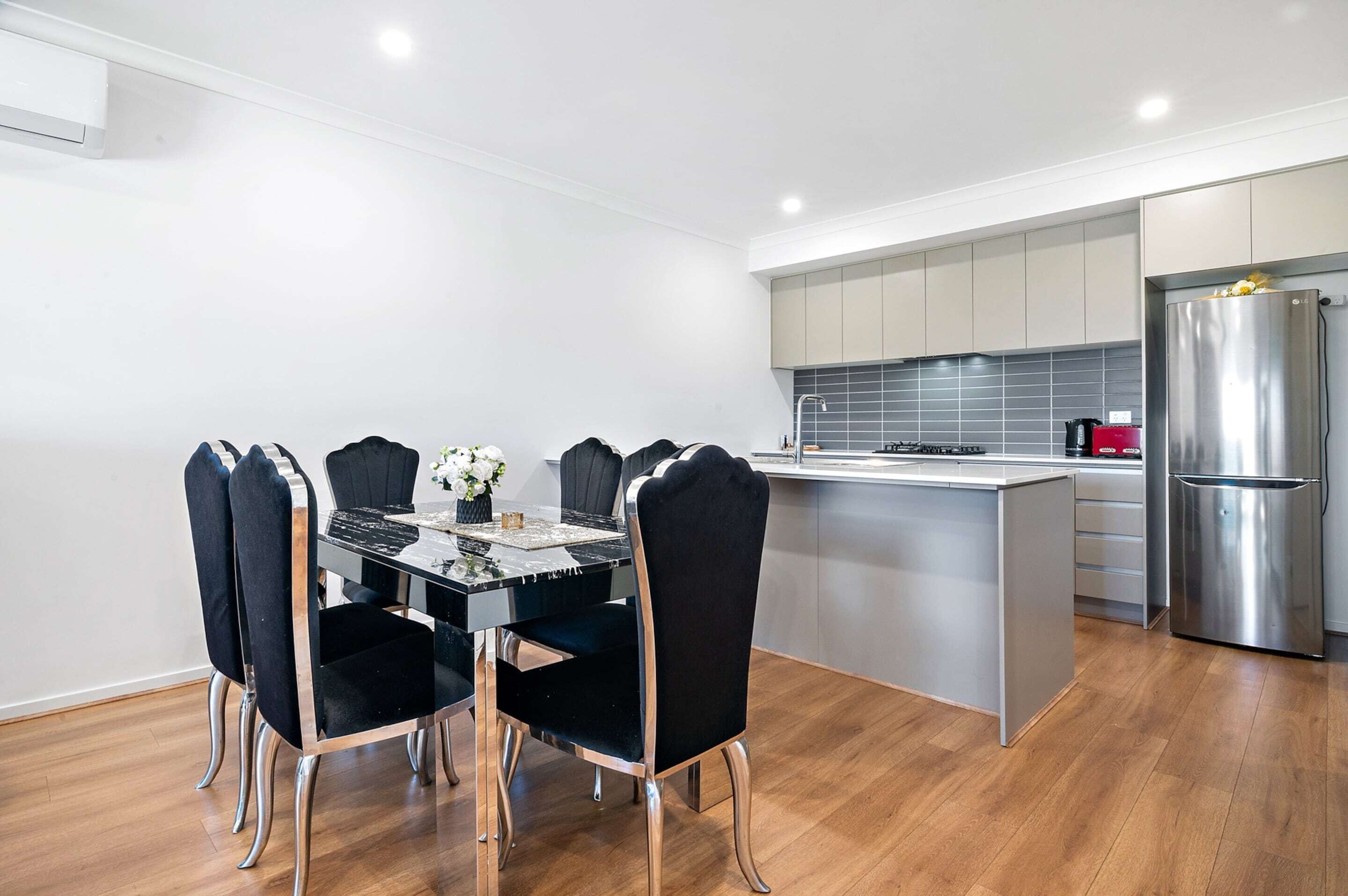 شقة | غرفة المعيشة