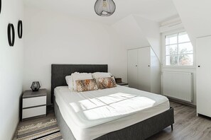 Apartment | 4 bedrooms, laptop workspace, iron/ironing board, bed sheets - Bright Family Home Near Deauville (Saint-Arnoult)