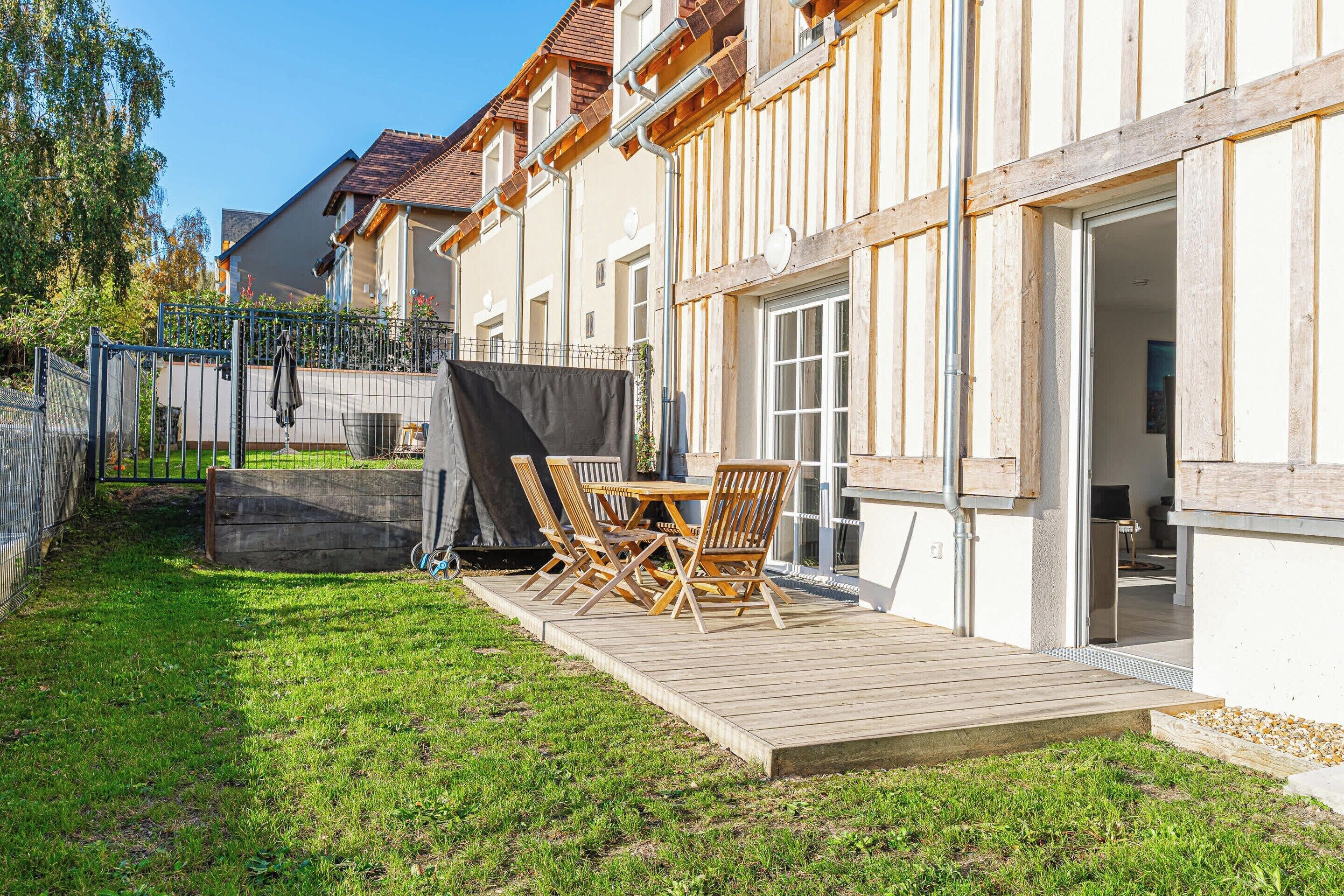 Apartment | Speisen im Freien