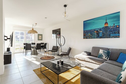 Bright Family Home Near Deauville