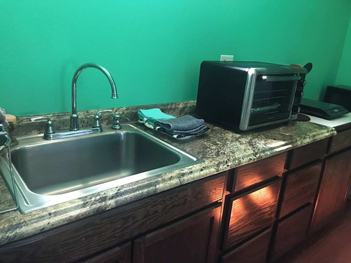 Cookware/dishes/utensils