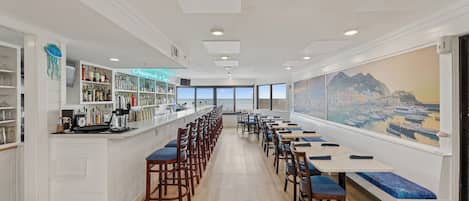 Bar (en la propiedad)