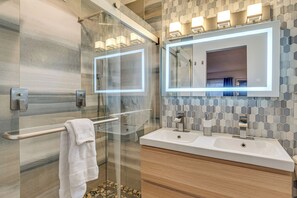 Apartment (2 Bedrooms) | Interior - Chic Dtwn Indy Home, Close to Massachusetts Ave (Indianapolis)