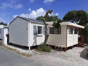 Exterior - Mobile home 3 bedrooms 6 pers on camping cap soleil Oléron (Saint-Denis-d'Oléron)