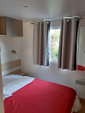 3 bedrooms - Mobile home 3 bedrooms 6 pers on camping cap soleil Oléron (Saint-Denis-d'Oléron)