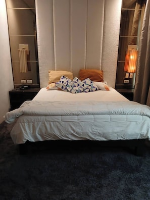 Quarto, 1 quarto, sacada