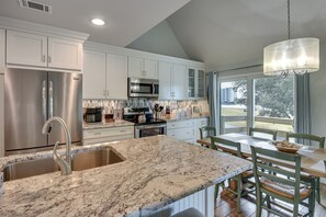 Apartment (2 Bedrooms) | Interior - Walkable Beach Retreat! Miramar Resort Condo (Miramar Beach)