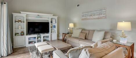 Apartment (2 Bedrooms) | Front of property