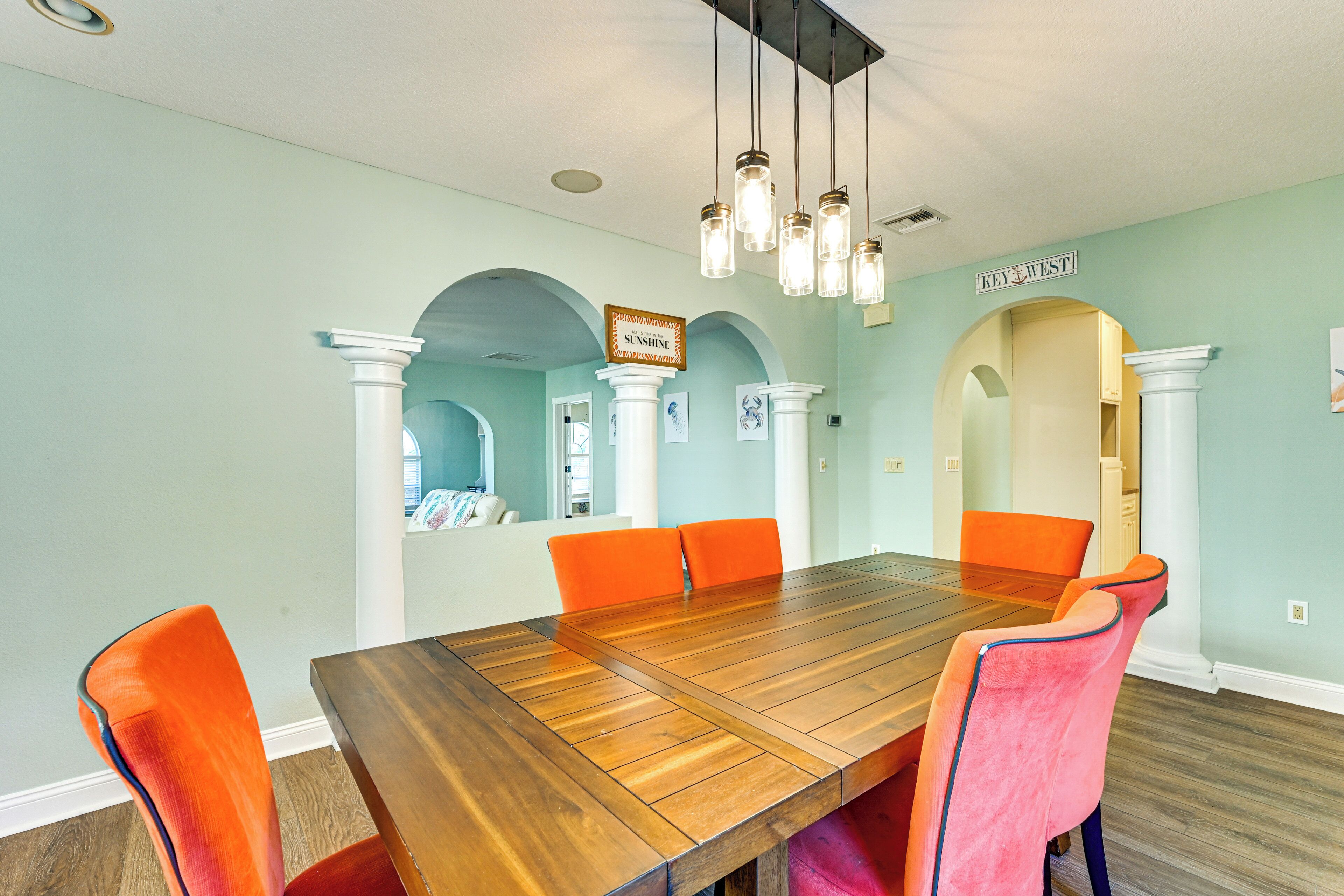 House (3 Bedrooms) | Interior