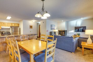 Interior - Steps to Free Ski Shuttle! Dtwn Winter Park Condo (Winter Park)