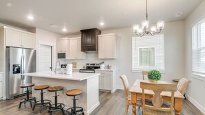 Apartment (4 Bedrooms) | Interior - 2 Mi to Hospitals: Newly Built Idaho Falls Retreat (Idaho Falls)