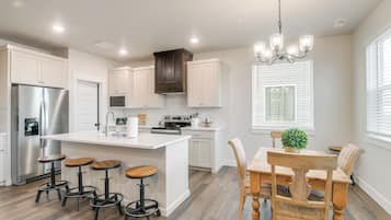 Apartemen (4 Bedrooms) | Interior