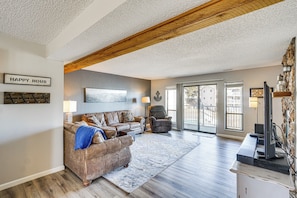 Apartment (3 Bedrooms) | Interior - Balcony w/ Lake Views: Waterfront Ozarks Condo! (Osage Beach)