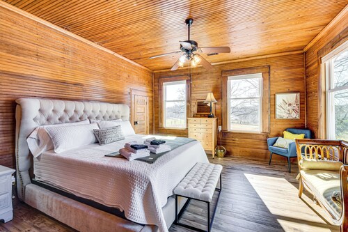 Historic Farmhouse: Memorable Moments Near Clemson